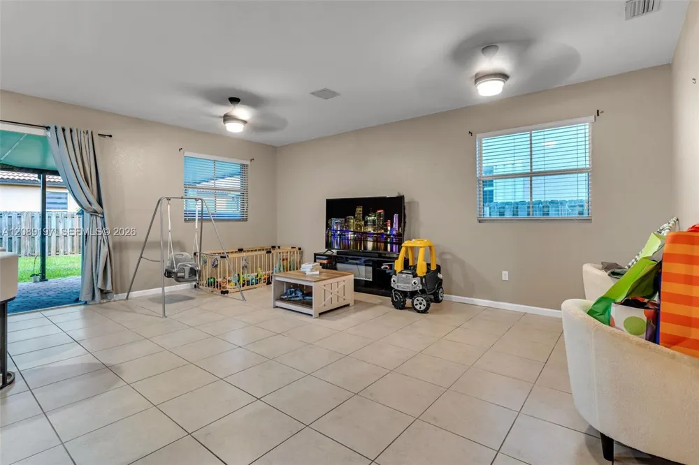 11833 SW 250th Ter Homestead, FL 33032