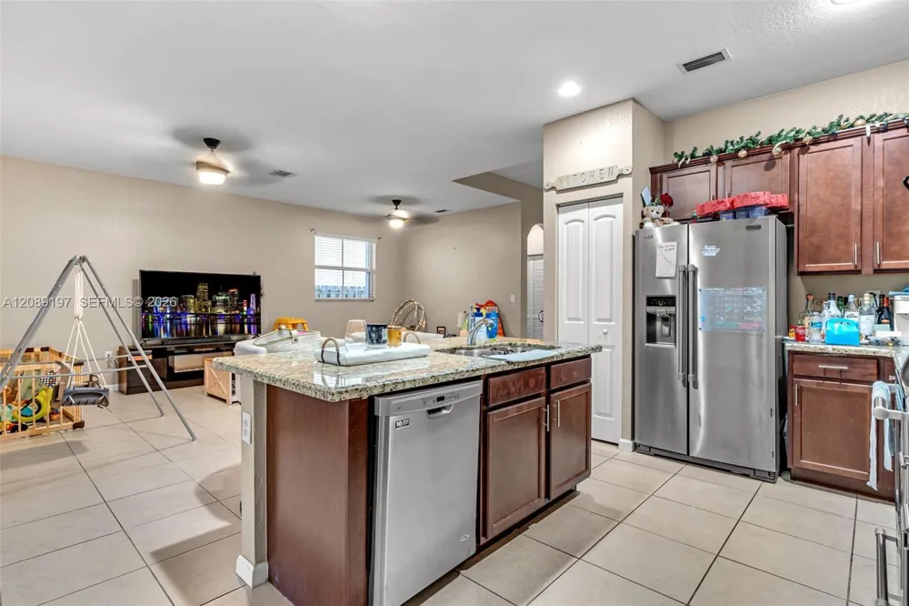 11833 SW 250th Ter Homestead, FL 33032