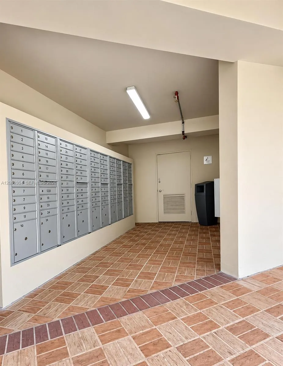 8760 SW 133rd Ave Rd #103 Miami, FL 33183