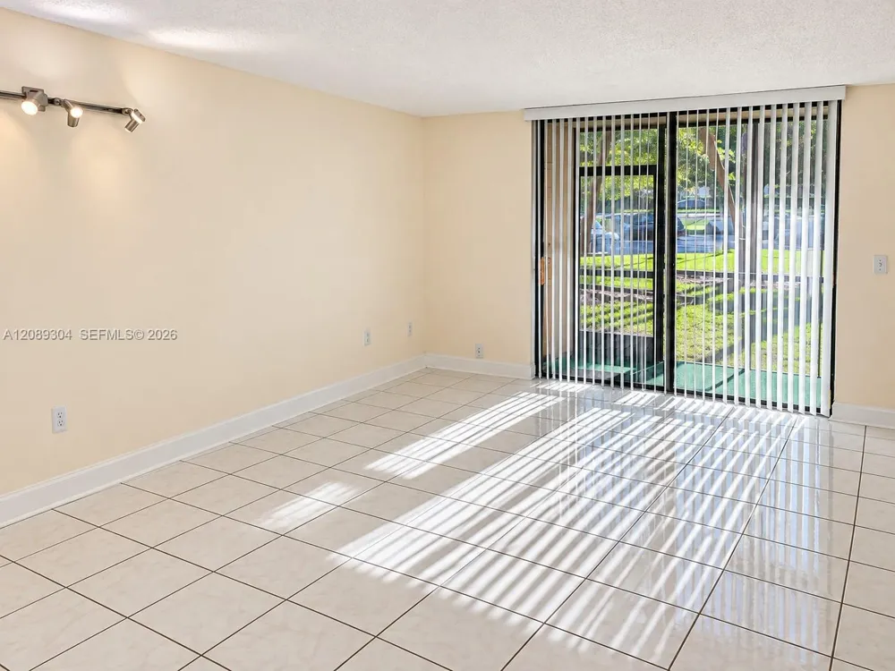 8760 SW 133rd Ave Rd #103 Miami, FL 33183