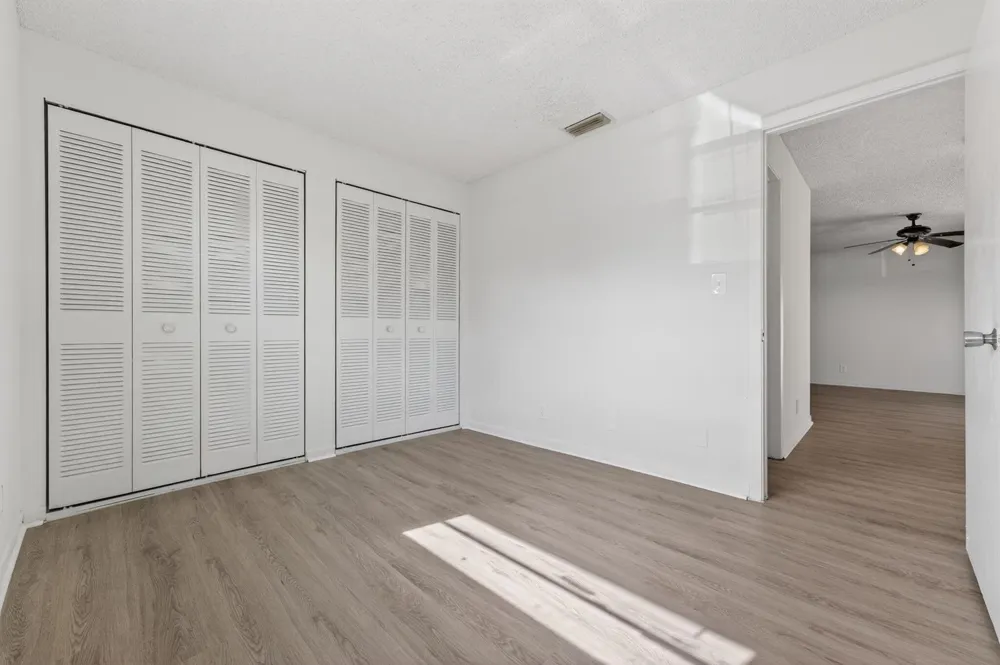 9401 NW 49th Place #29d Sunrise, FL 33351