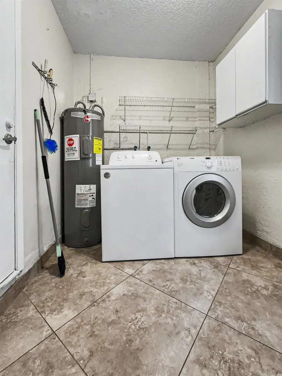 9135 SADDLECREEK DRIVE Boca Raton, FL 33496