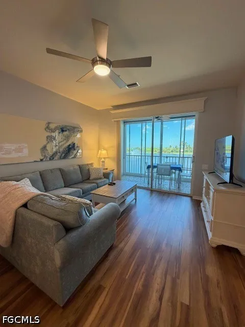 Bridgestone Court #204 Fort Myers, FL 33908