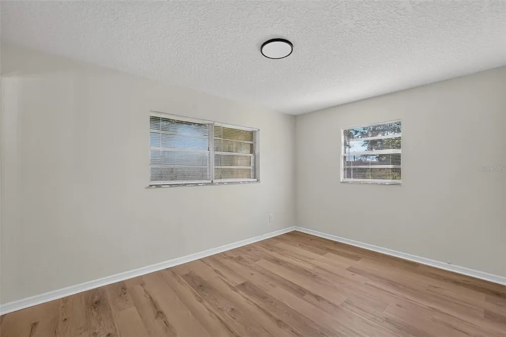 10810 GENEVIEVE STREET Orlando, FL 32825