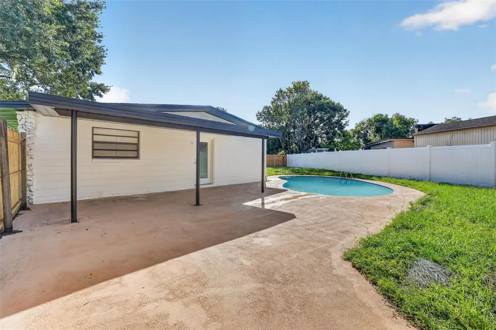 10810 GENEVIEVE STREET Orlando, FL 32825
