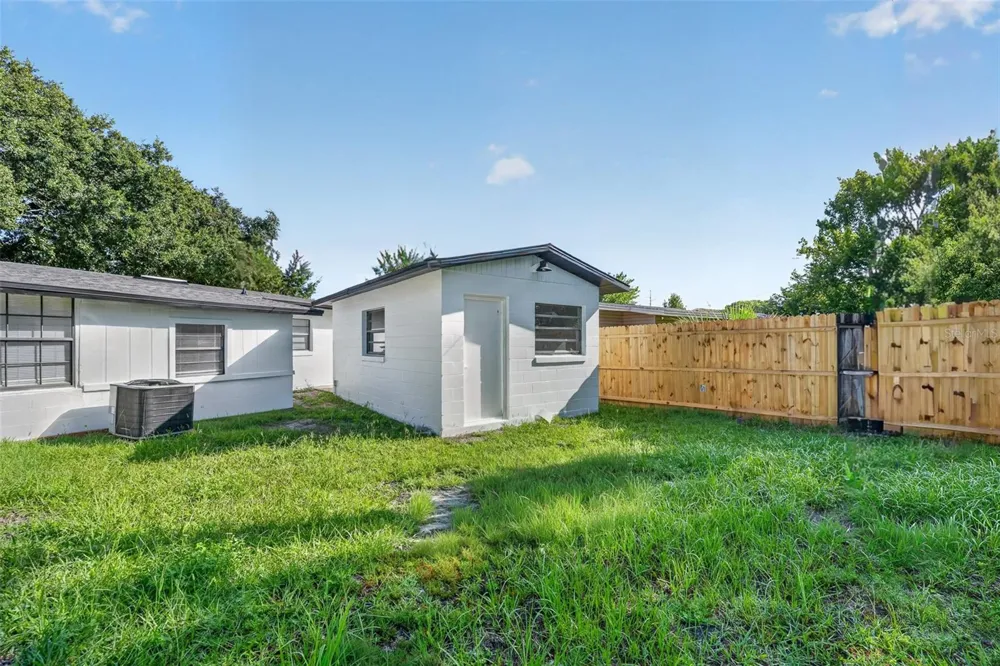 10810 GENEVIEVE STREET Orlando, FL 32825