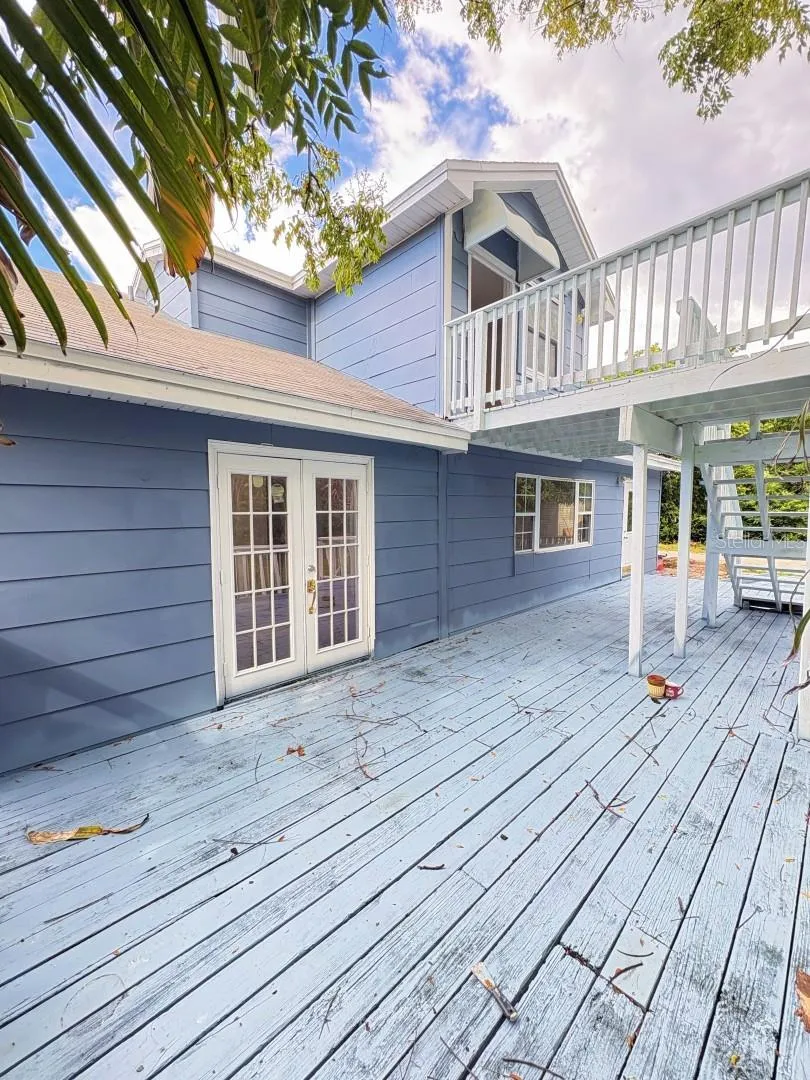 1655 DREW STREET Clearwater, FL 33755