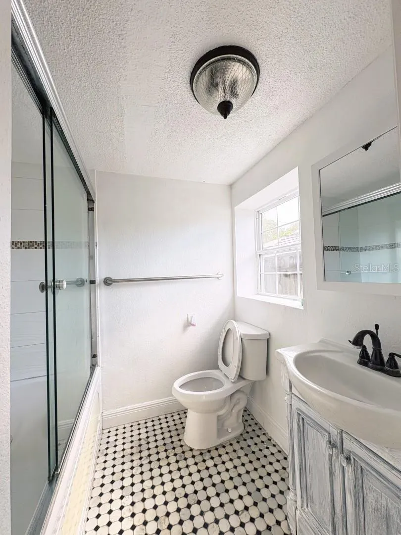 1655 DREW STREET Clearwater, FL 33755
