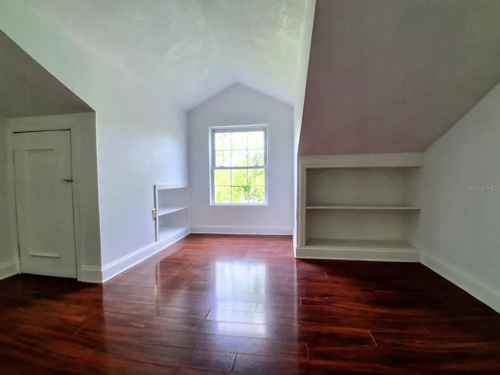 1655 DREW STREET Clearwater, FL 33755