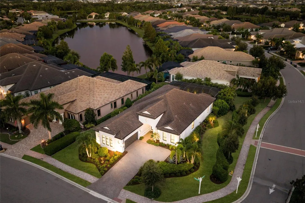 16606 BERWICK TERRACE Lakewood Ranch, FL 34202