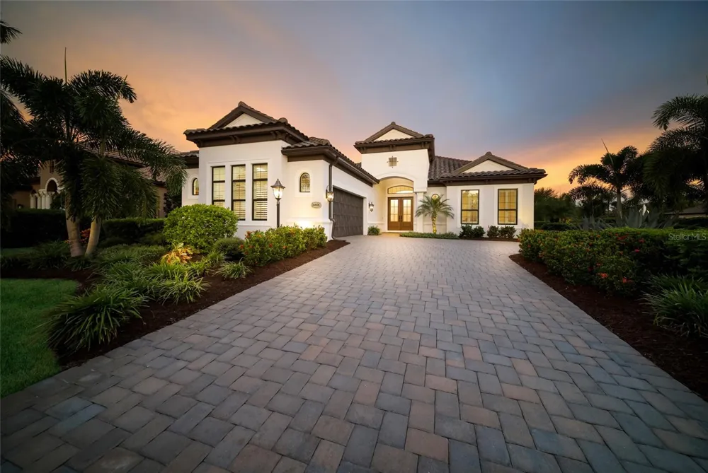 16606 BERWICK TERRACE Lakewood Ranch, FL 34202