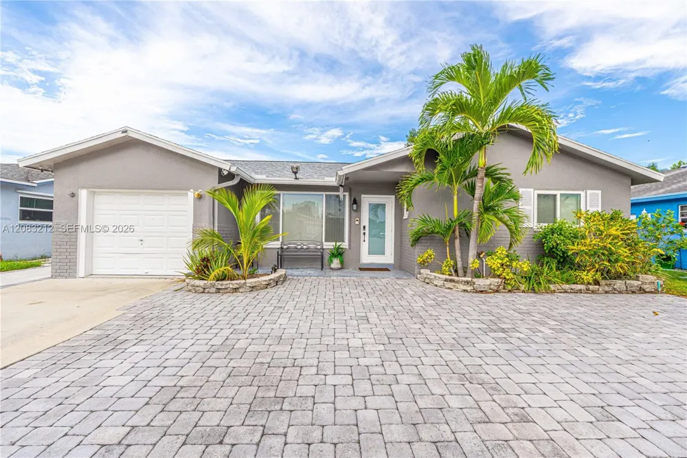 22682 SW 65th Ave Boca Raton, FL 33428