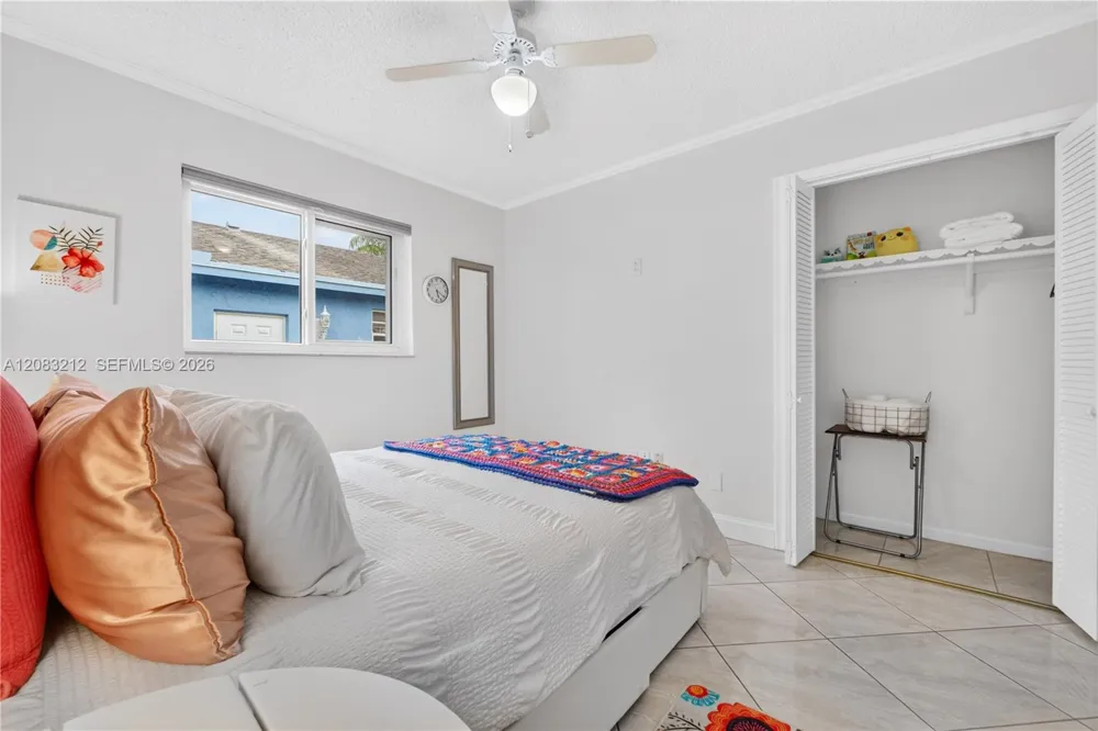 22682 SW 65th Ave Boca Raton, FL 33428