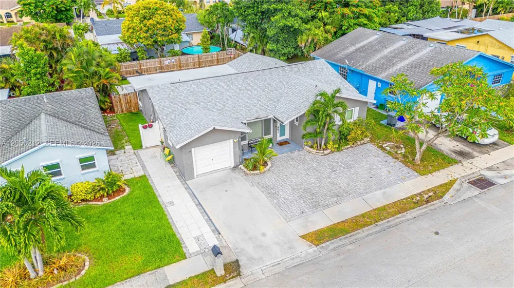 22682 SW 65th Ave Boca Raton, FL 33428