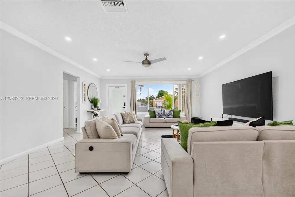 22682 SW 65th Ave Boca Raton, FL 33428