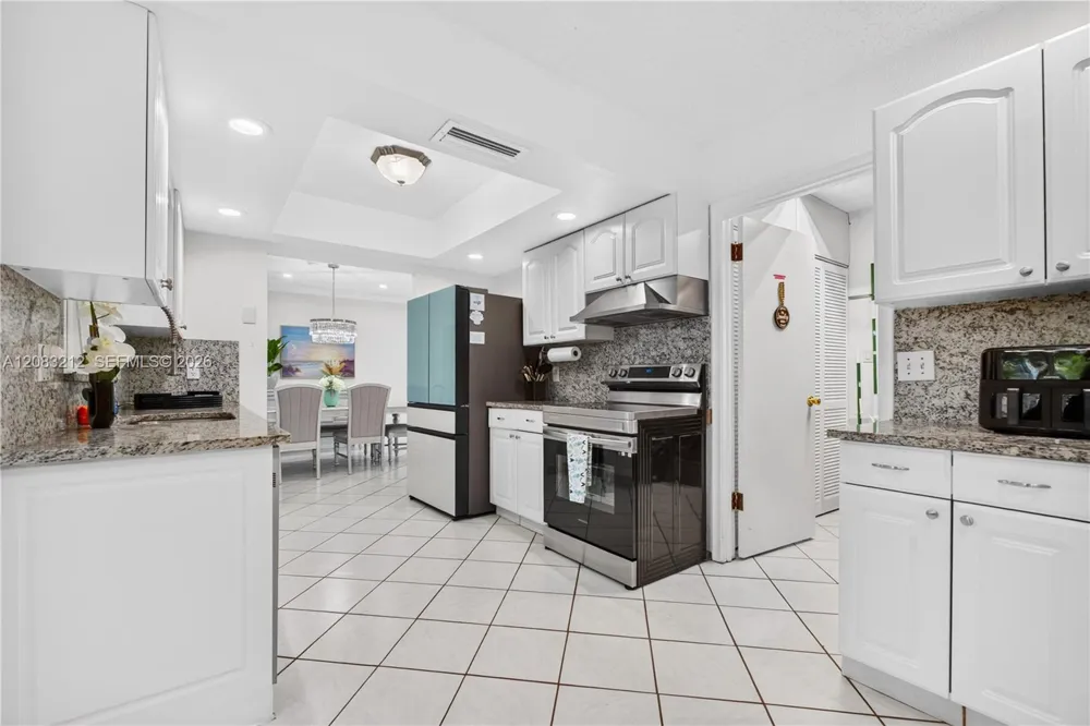 22682 SW 65th Ave Boca Raton, FL 33428