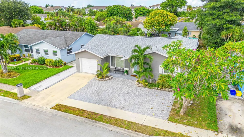 22682 SW 65th Ave Boca Raton, FL 33428