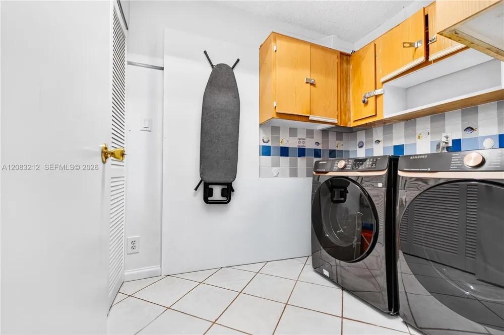22682 SW 65th Ave Boca Raton, FL 33428