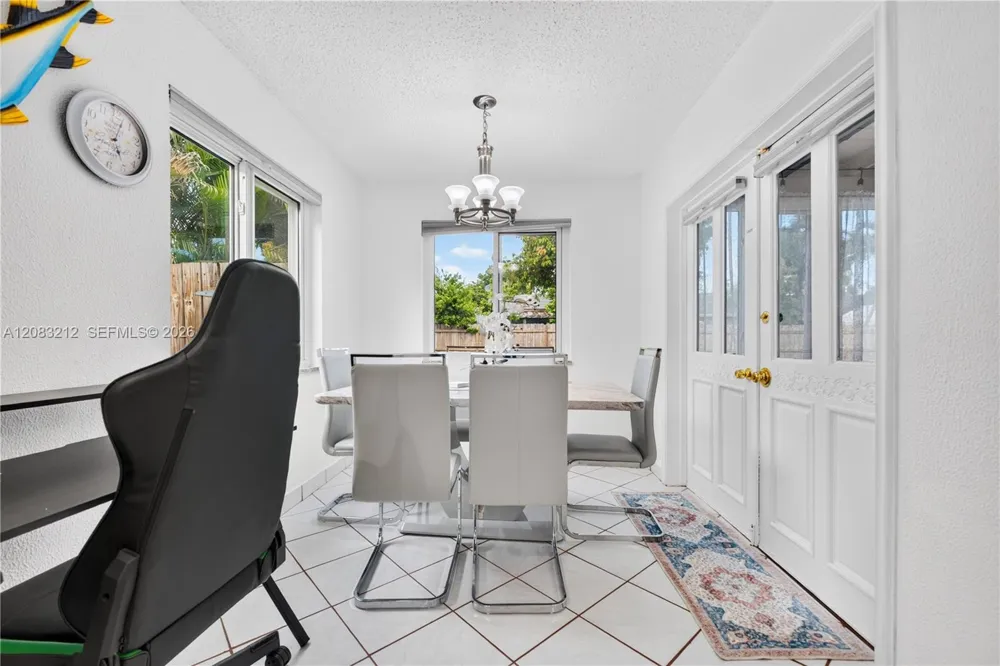 22682 SW 65th Ave Boca Raton, FL 33428