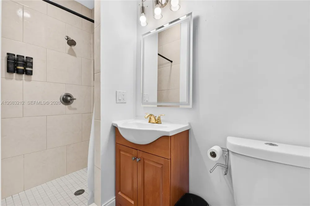 22682 SW 65th Ave Boca Raton, FL 33428