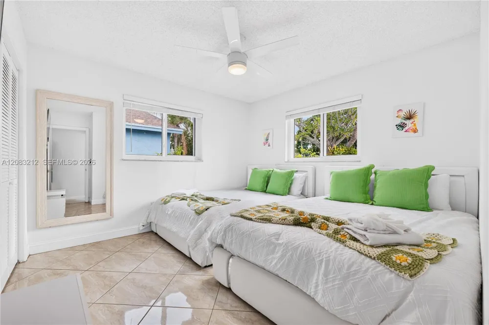 22682 SW 65th Ave Boca Raton, FL 33428