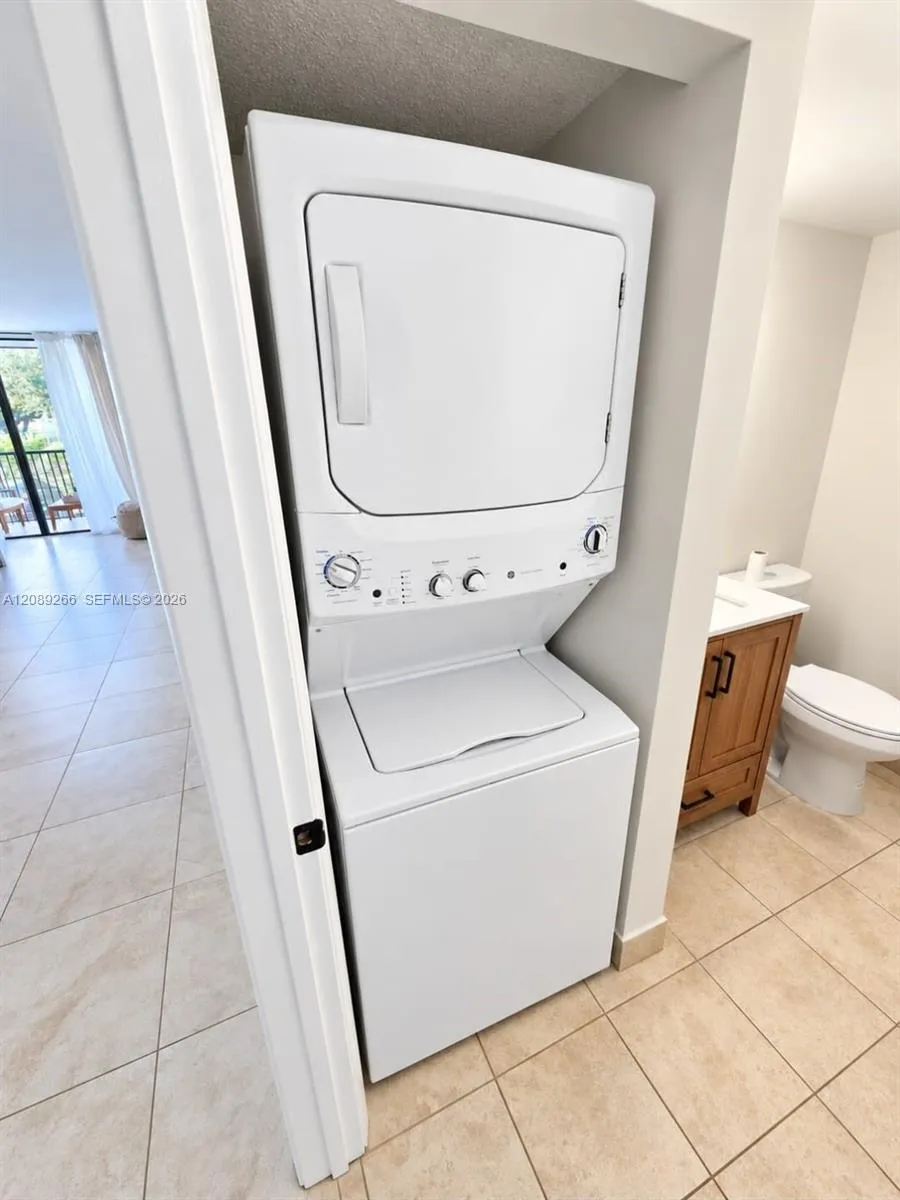 5530 NW 44th St #207C Lauderhill, FL 33319