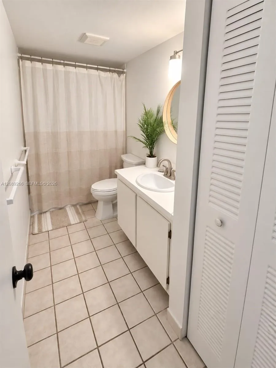 5530 NW 44th St #207C Lauderhill, FL 33319