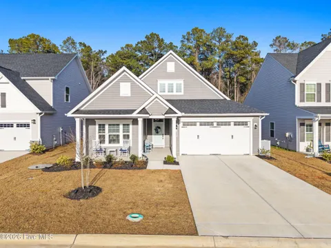 1222 Middle Crest Drive NE