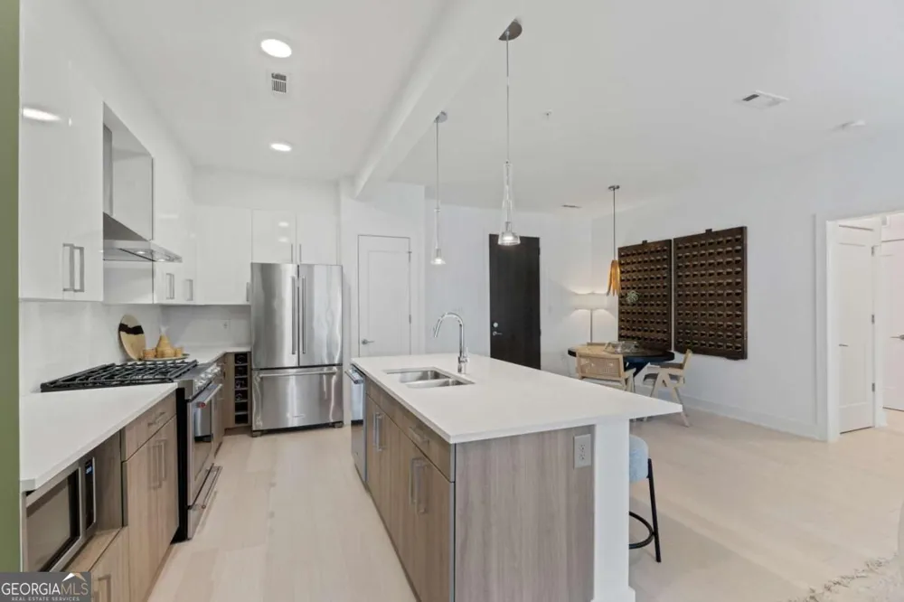 775 Juniper ST NE Atlanta, GA 30308