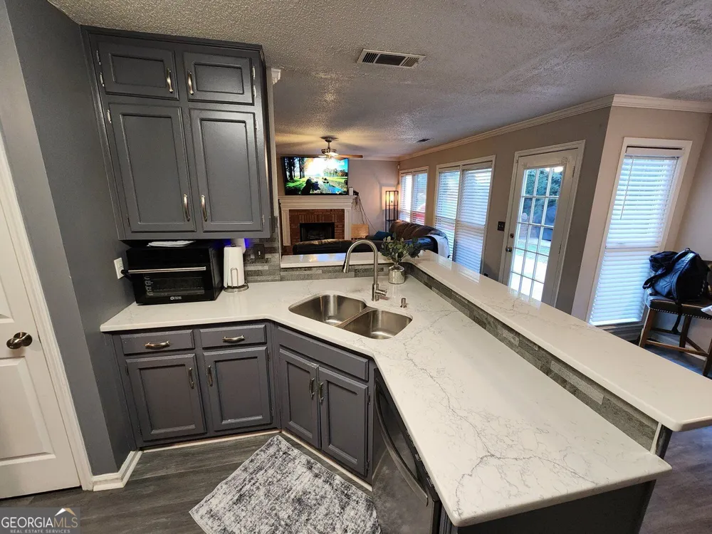 3398 Mosswood LN Rex, GA 30273
