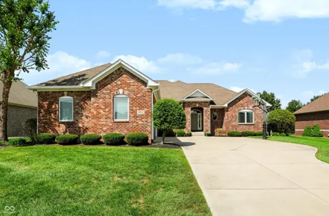1812 Golden Field Drive