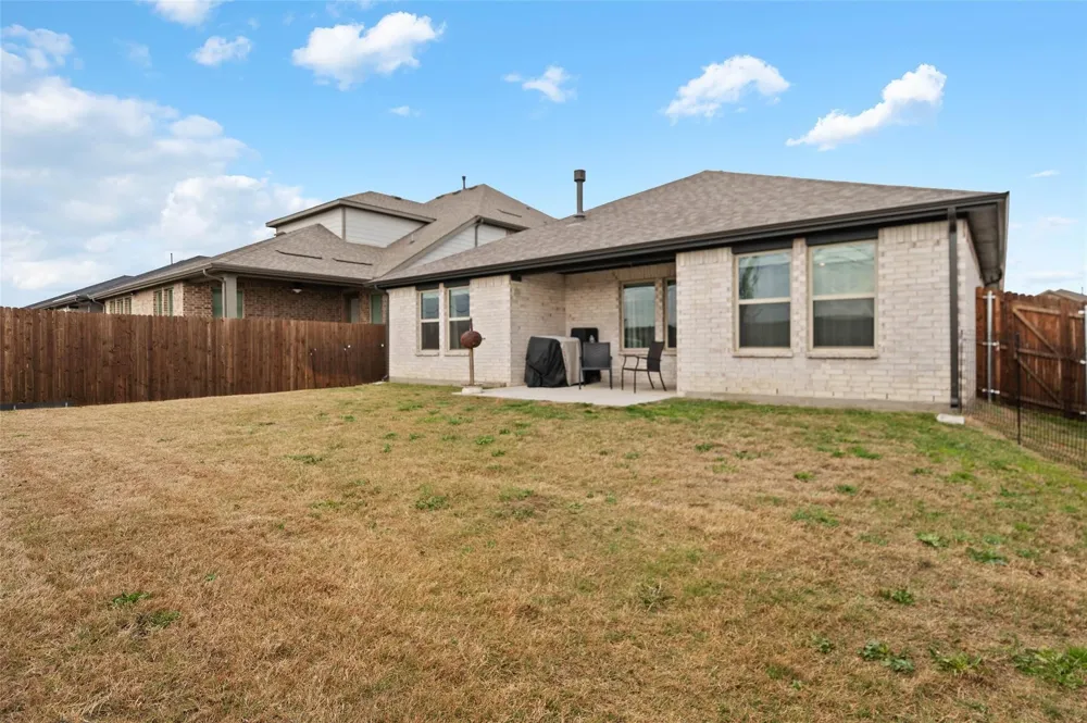 5404 Everly Court Denton, TX 76207