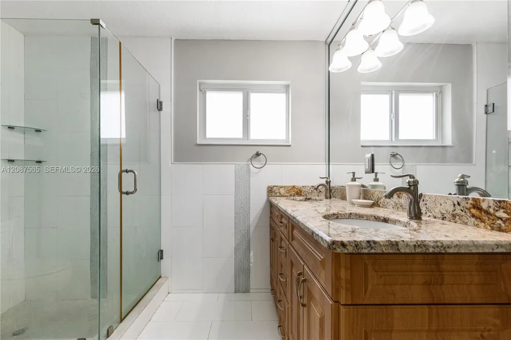 8005 SW 198th Ter Cutler Bay, FL 33189