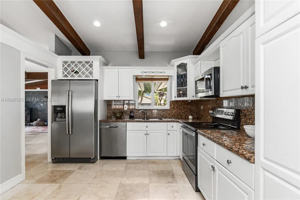 8005 SW 198th Ter Cutler Bay, FL 33189