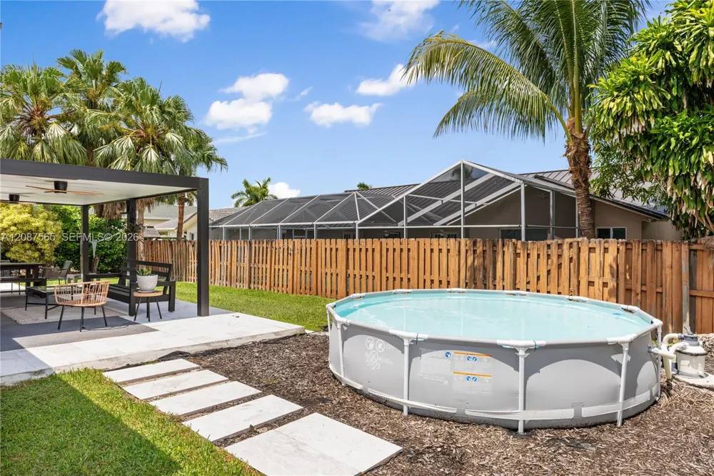 8005 SW 198th Ter Cutler Bay, FL 33189