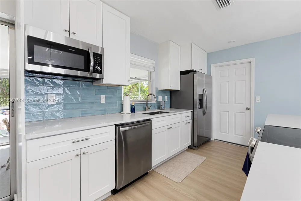 219 Cumquat Road NE Lake Placid, FL 33852