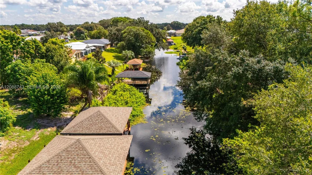 219 Cumquat Road NE Lake Placid, FL 33852