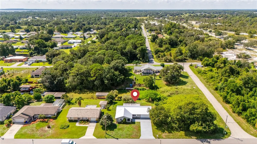 219 Cumquat Road NE Lake Placid, FL 33852