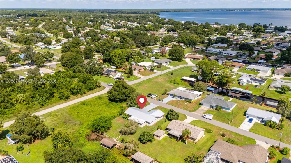 219 Cumquat Road NE Lake Placid, FL 33852