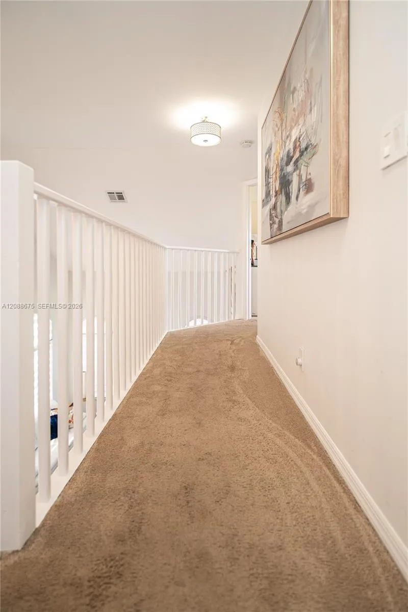 8434 NW 57th Dr Coral Springs, FL 33067