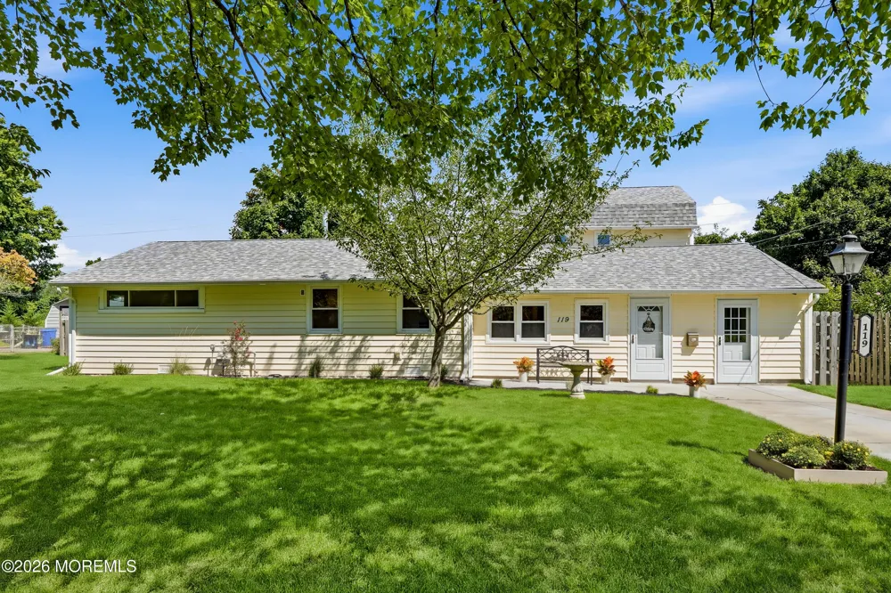 119 Court Drive Shrewsbury, NJ 07702