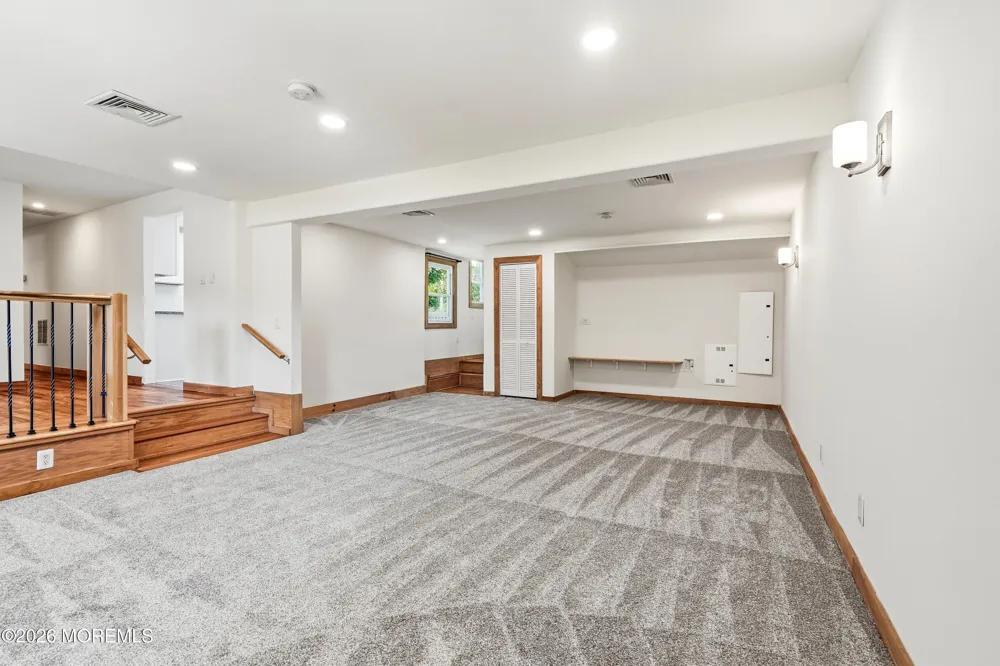 119 Court Drive Shrewsbury, NJ 07702