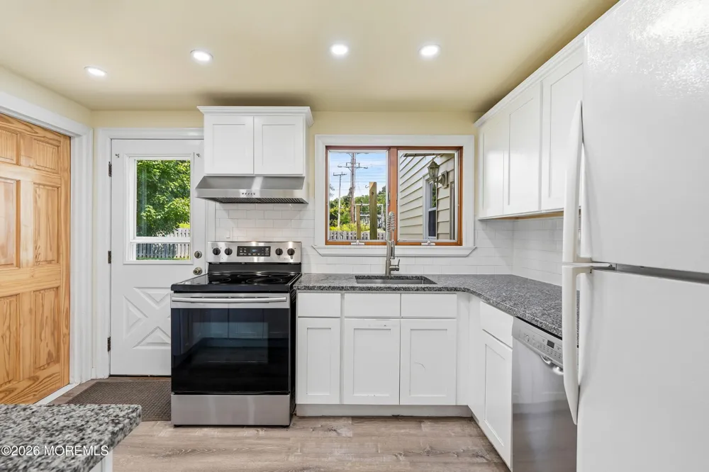 119 Court Drive Shrewsbury, NJ 07702