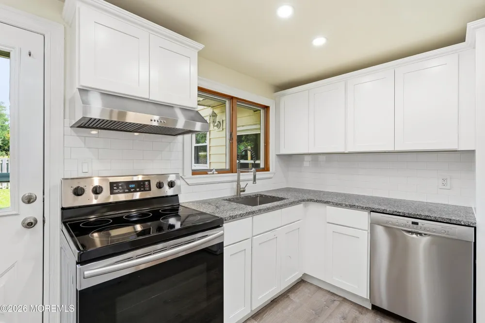 119 Court Drive Shrewsbury, NJ 07702