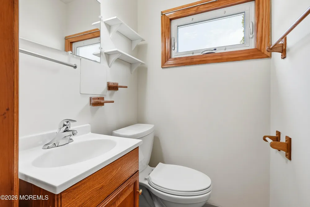 119 Court Drive Shrewsbury, NJ 07702