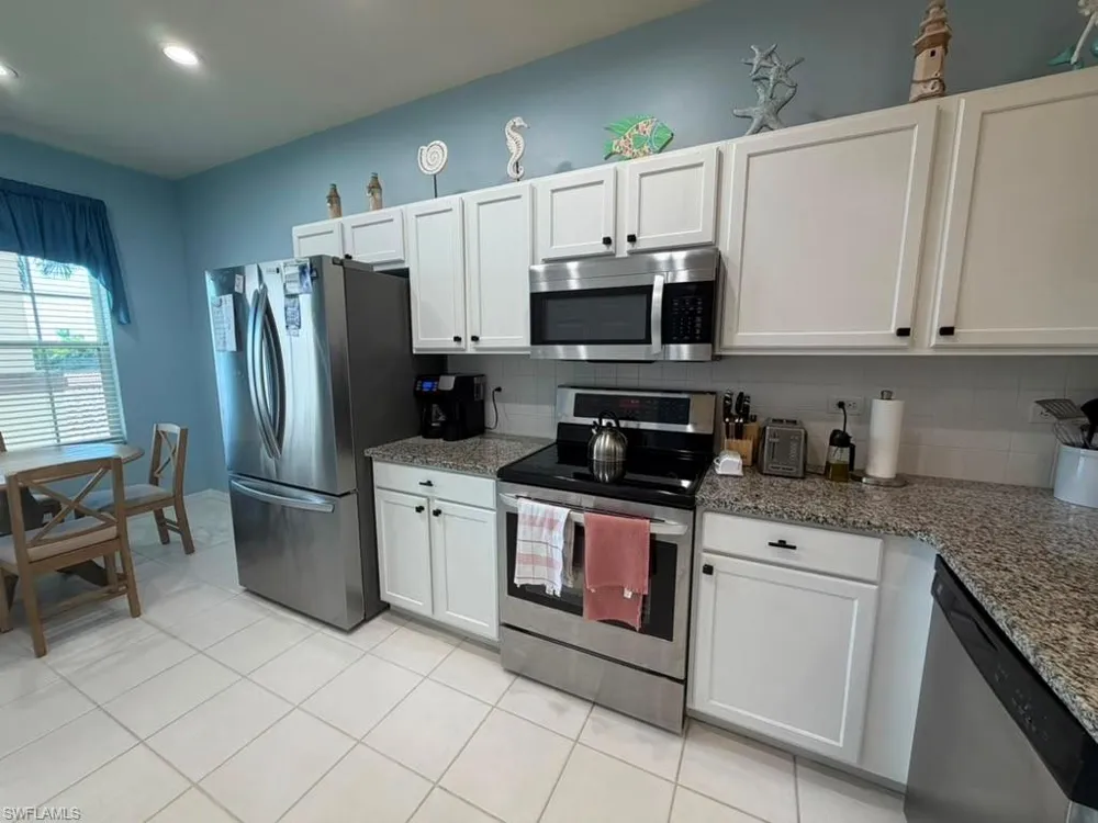17100 Bridgestone Court #204 Fort Myers, FL 33908