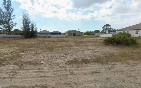 1902 NW 21st Place