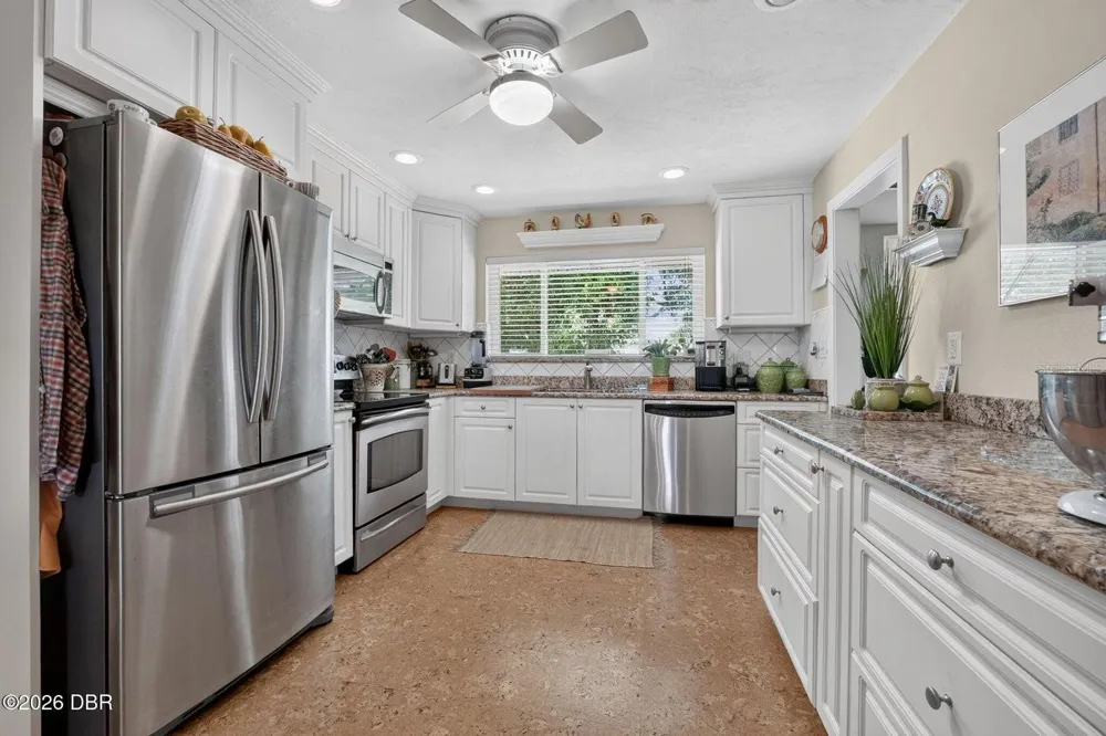 2229 S PENINSULA DRIVE Daytona Beach, FL 32118