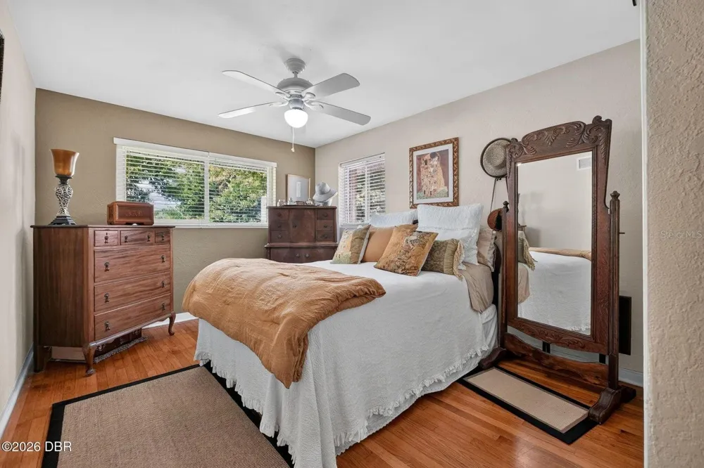 2229 S PENINSULA DRIVE Daytona Beach, FL 32118