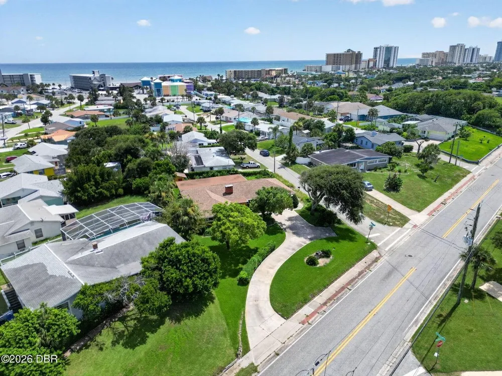2229 S PENINSULA DRIVE Daytona Beach, FL 32118